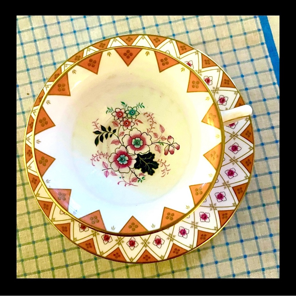 Wedgewood Tea Cups - Picture 7 of 14